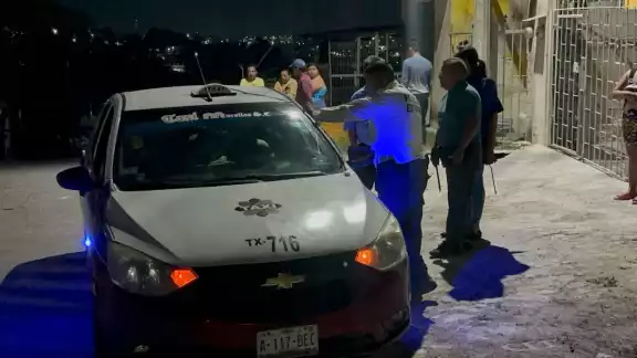 Según el operador, transitaba con su esposa y no se dio cuenta del hombre tirado en la vía pública
