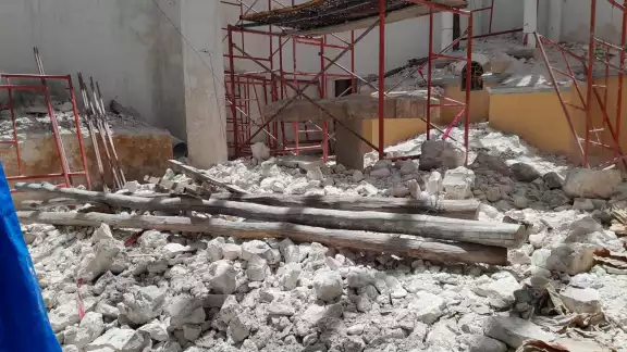 Restauración de iglesia en riesgo: techo colapsa y el INAH no apoya Restauración de iglesia en riesgo: techo colapsa y el INAH no apoya