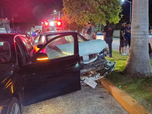 Choque múltiple en Campeche: un detenido y pérdidas materiales millonarias