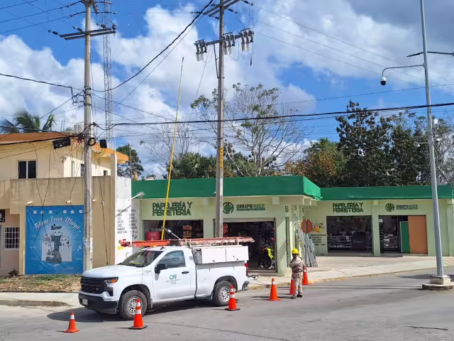 Las actividades suspendieron las clases en la mañana.