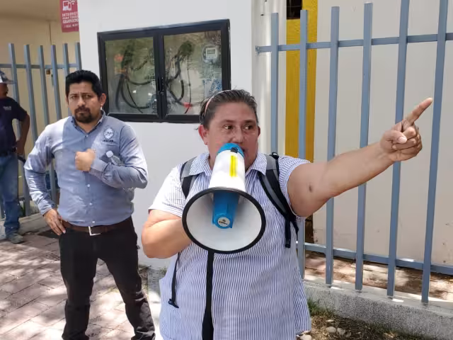 Elección del SUTUNACAR se torna violenta con robo de urnas y acusaciones de fraude.