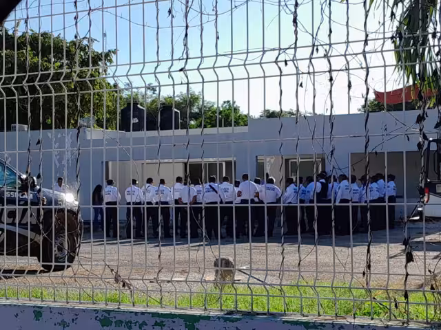 Los oficiales denunciaron abandono durante todo el trienio y cuestionaron las promesas de mejoras