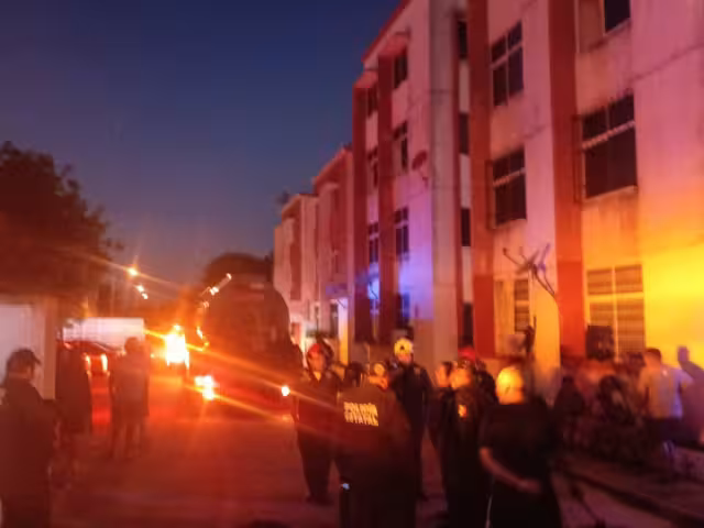 Se duerme con un cigarro encendido en su cuarto