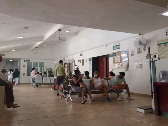 Colegio de Médicos advierte de la temporada de calor y el consumo de alimentos.