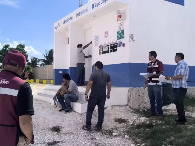 Gasera en zona habitacional de Escárcega es cerrada por Protección Civil