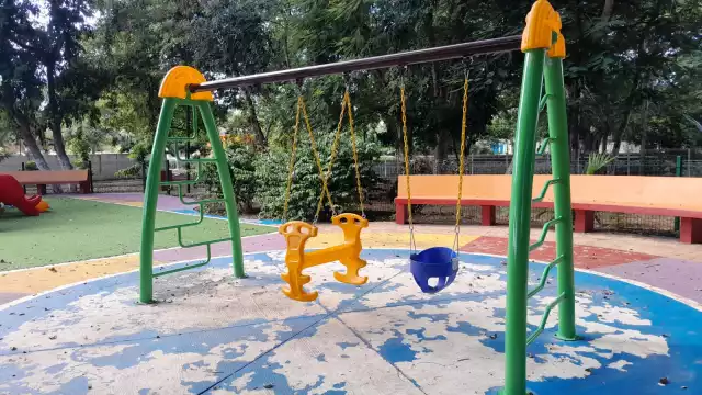 Se llevaron el columpio con todo y cadena