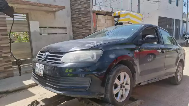 Recuperan vehículo robado gracias al arco inteligente en la avenida López Portillo, en Campeche
