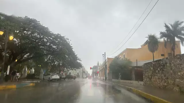 Calles inundadas por lluvias