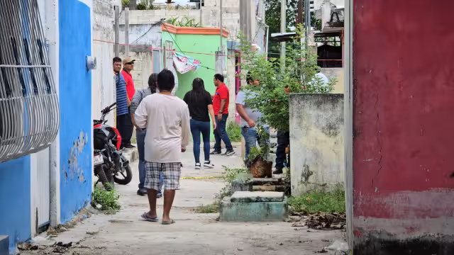 Un hombre fue llevado al Hospital General de Especialidades "Dr. Javier Buenfil Osorio" tras ser baleado en la unidad habitacional Plan Chac