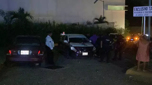 Detienen a conductor de taxi presuntamente por conducir bajo los efectos del alcohol