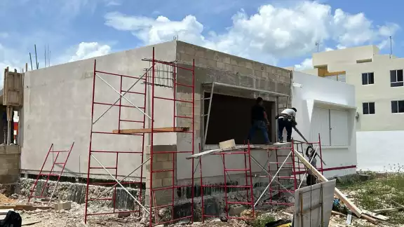 En noviembre finalizarán cuatro nuevos planteles en Benito Juárez y Tulum En noviembre finalizarán cuatro nuevos planteles en Benito Juárez y Tulum