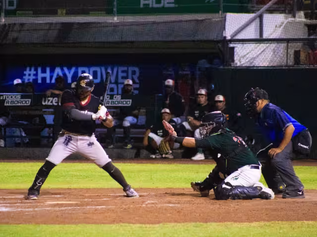 División de triunfos en el 'Clásico Peninsular'