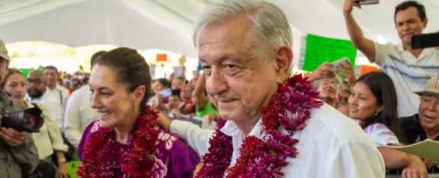 Andrés Manuel López Obrador señaló que Claudia Sheinbaum es una "giganta"