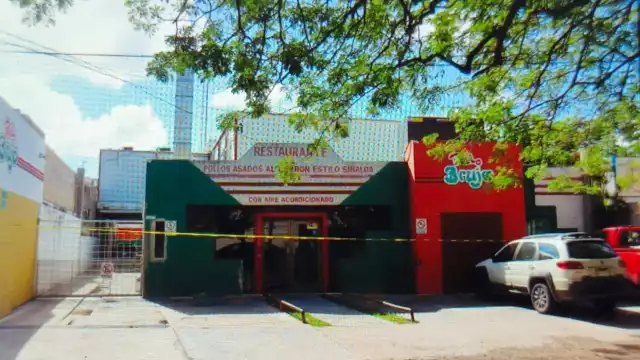 El trabajador declaró que recibió una llamada telefónica de una persona, quien se hizo pasar por un directivo de la empresa