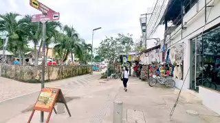 Algunos vendedores ambulantes dieron a conocer que el número de visitantes es inferior pese a la inversión y promoción del destino