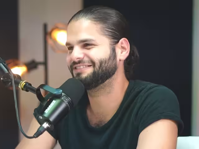 Farid Dieck es criticado por clip en línea