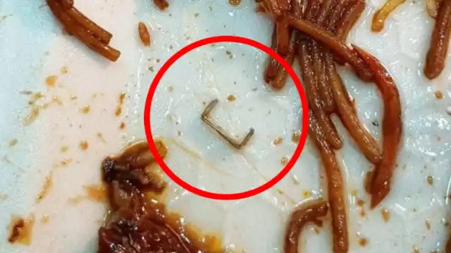 El hombre alertó a las personas que suelen acudir al centro comercial