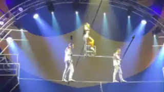 Bailarina sufre aparatosa caída durante función de circo