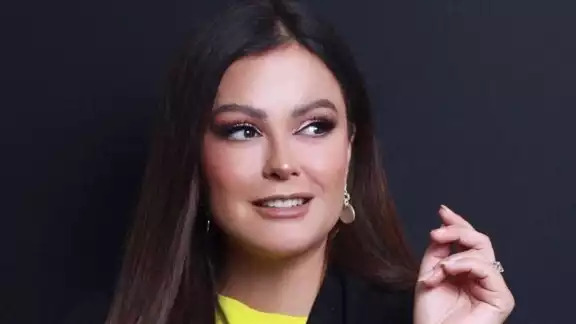 Mariana Echeverría destacó en Me Caigo de Risa Mariana Echeverría destacó en Me Caigo de Risa
