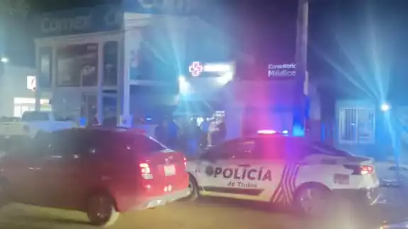 Hombre de la tercera edad perdió la vida al interior de su coche Hombre de la tercera edad perdió la vida al interior de su coche
