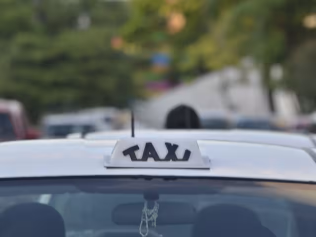 Algunos de los casos de abuso sexual fueron cometidos por taxistas, causando miedo a la población, sobre todo a las mujeres