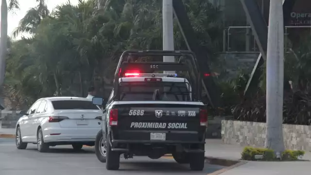 Vikrant Bhardwaj,  acusado por diversos  ilícitos en EE. UU.   convivía en eventos  con autoridades y  empresarios locales