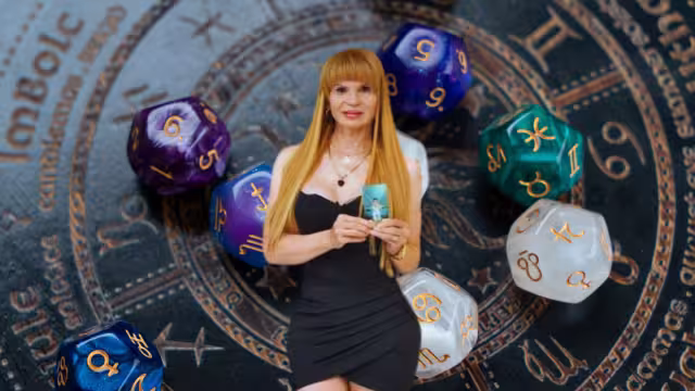 Mhoni Vidente te trae las mejores predicciones para el sábado