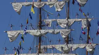 Buque Escuela Cuauhtémoc: El significado de la tradición de "pararse en los mástiles"