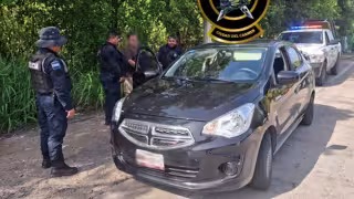 SPSC asegura en Nuevo Campechito un auto robado en Tabasco