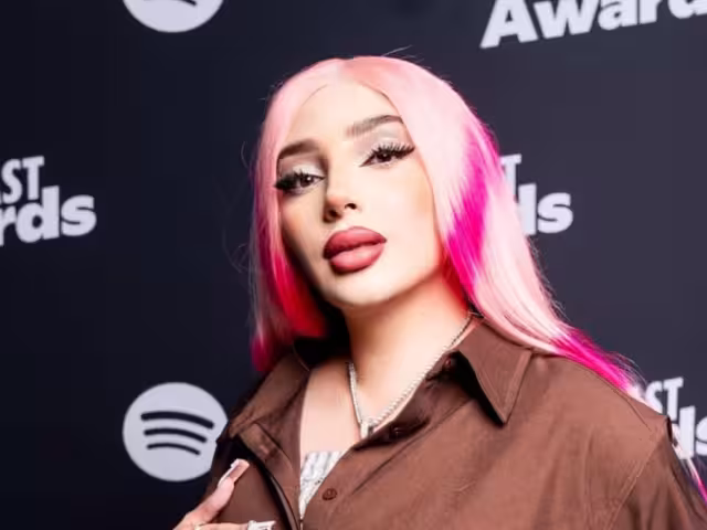 Bellakath rompe el silencio 