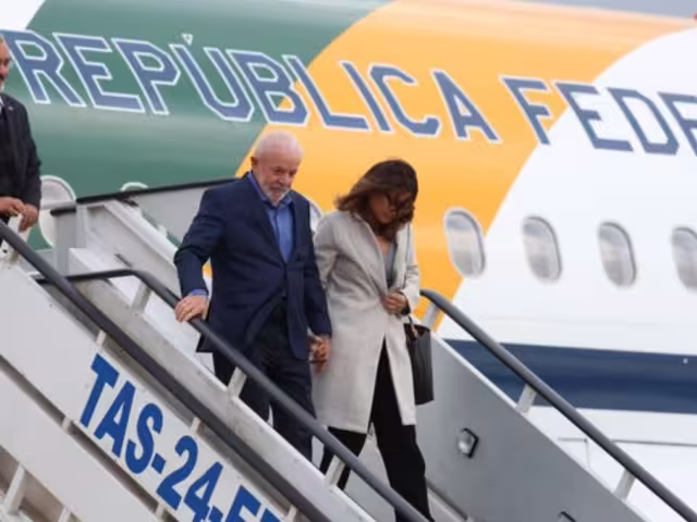 Luiz Inacio Lula da Silva, llegando al AIFA para la toma de posesión de Claudia Sheinbaum