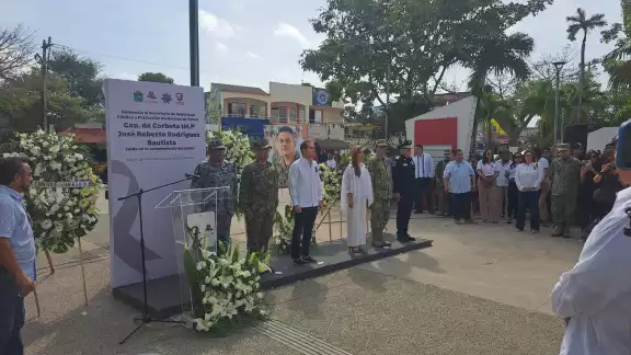 Aseguró que el crimen no quedará impune y que se aplicará todo el peso de la ley a los responsables Aseguró que el crimen no quedará impune y que se aplicará todo el peso de la ley a los responsables