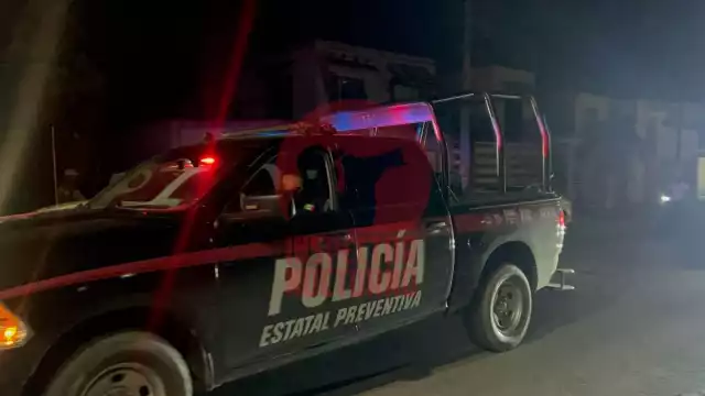 Hombre es asesinado en su vivienda, detonación de arma alertó a vecinos.