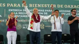En Huatulco, AMLO habla de su retiro de la vida política y destaca liderazgo de Claudia Sheinbaum