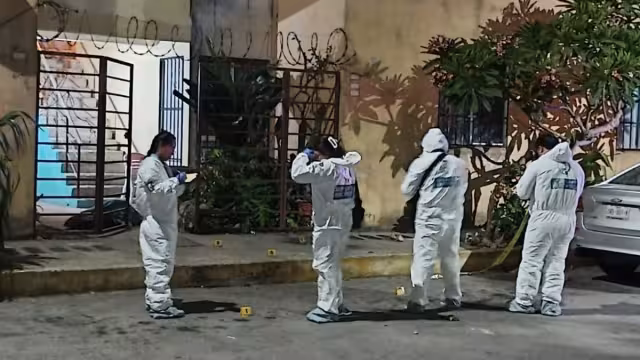 Servicios Periciales reúne pruebas tras el ataque en Cancún