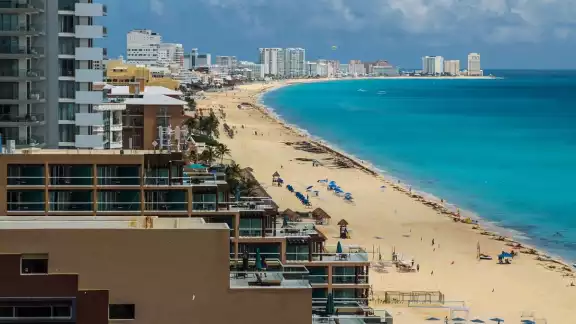 Con la construcción de nuevos hoteles, se abrirán nuevas vacantes