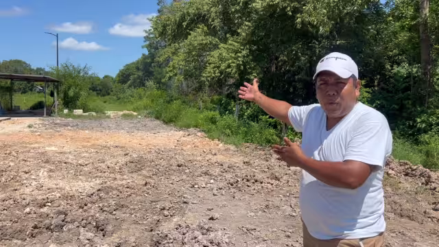 Habitantes de San Pablo Pixtún denuncian que la SDA no construyó el camino sacacosechas ni los carriles para carreras de caballo