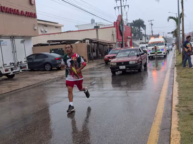 Desde muy temprano, los antorchistas salieron a las calles del municipio por la tradición religiosa
