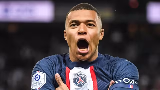 Acusan que PSG bloquea pagos de Mbappé tras su salida del club