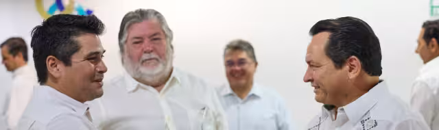 Joaquín Díaz Mena visitó el Consejo Coordinador Empresarial de Yucatán