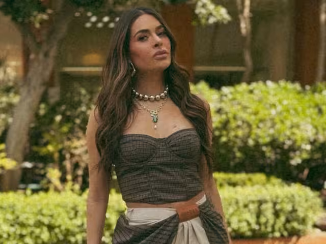 Galilea está al pendiente de su hijo, pero a la distancia