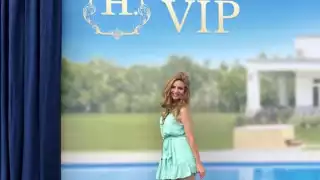 "Me dio una cachetada por la espalda": Actriz denuncia agresión de Manola Diez en pleno teatro