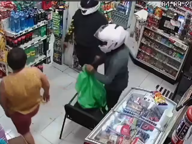 En el Estado contratar un seguro suele percibirse más como un gasto que como una inversión para proteger el patrimonio.