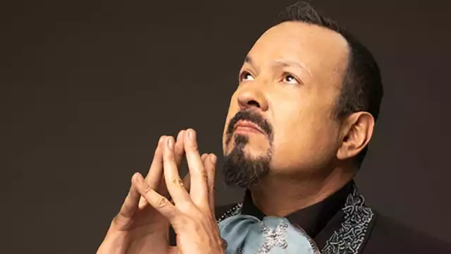 Pepe Aguilar habla del supuesto embarazo de su hija Ángela