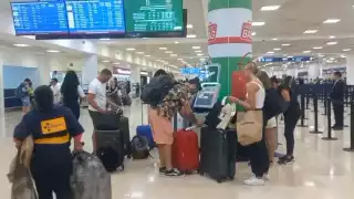 Aeropuerto de Cancún registra bajas operaciones por séptimo mes consecutivo  