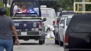 Quintanarroenses exhiben otra realidad del Tercer Informe: Inseguridad, violencia, falta de oportunidades laborales y pobreza extrema