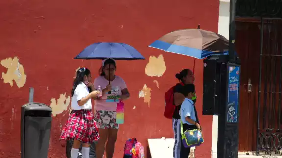 Dos estudiantes de la escuela primaria “Niño Artillero” fueron atendidos por golpe de calor