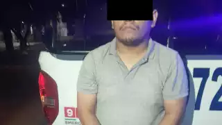 Detienen a conductor y recuperan automóvil robado en la capital campechana