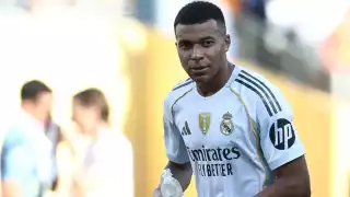 Mbappé se intoxicó por comer pollo durante el  Mundial de Clubes