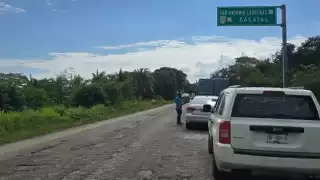  Exigen carretera segura en Atasta